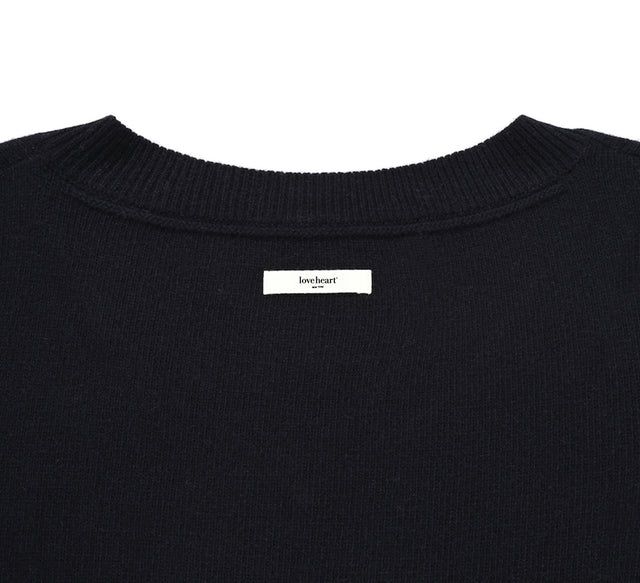 CLASSIC V-NECK KNIT PULLOVER - Black