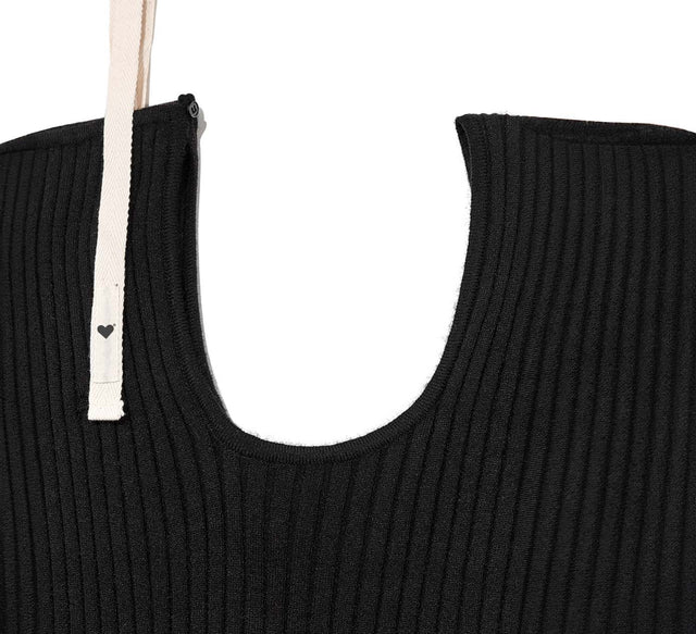 COLLECTION OFF SHOULDER KNIT TOP - Black